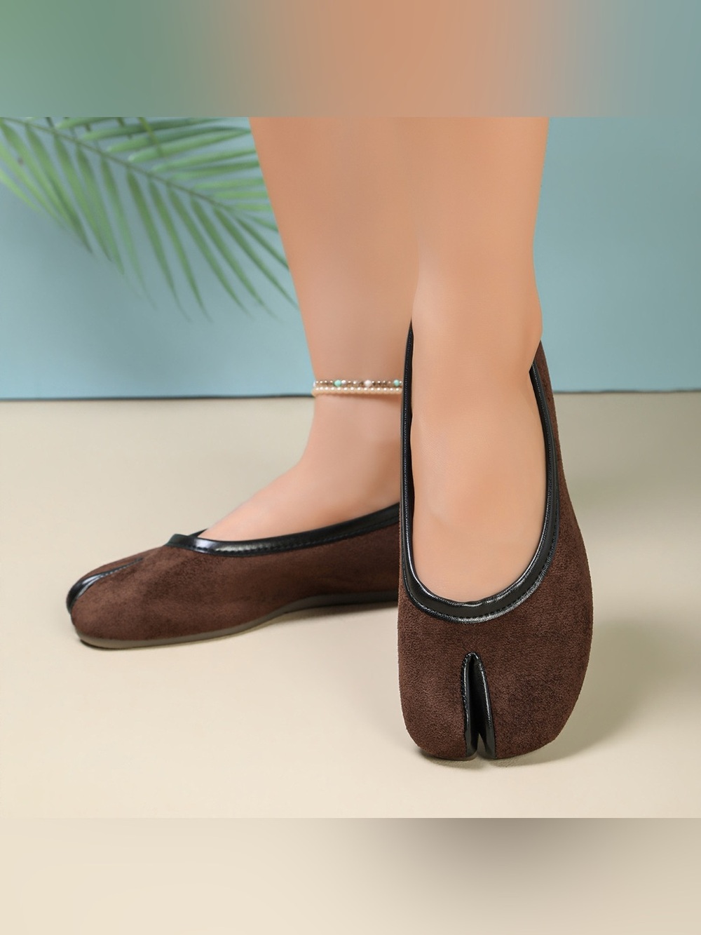 Split-Toe Slip-Ons - Picture 6 of 9